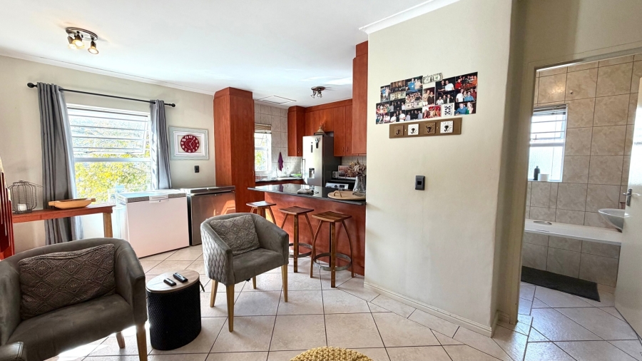 3 Bedroom Property for Sale in Stellenbosch Central Western Cape